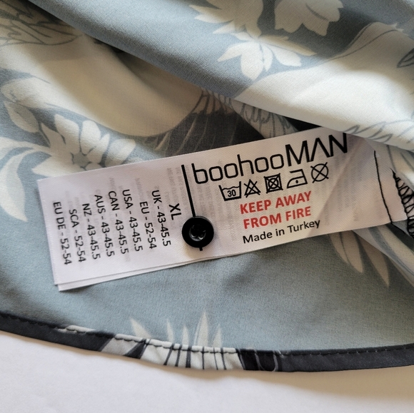 Boohoo Man Muscle Fit Bird Print Shirt - Picture 3 of 8